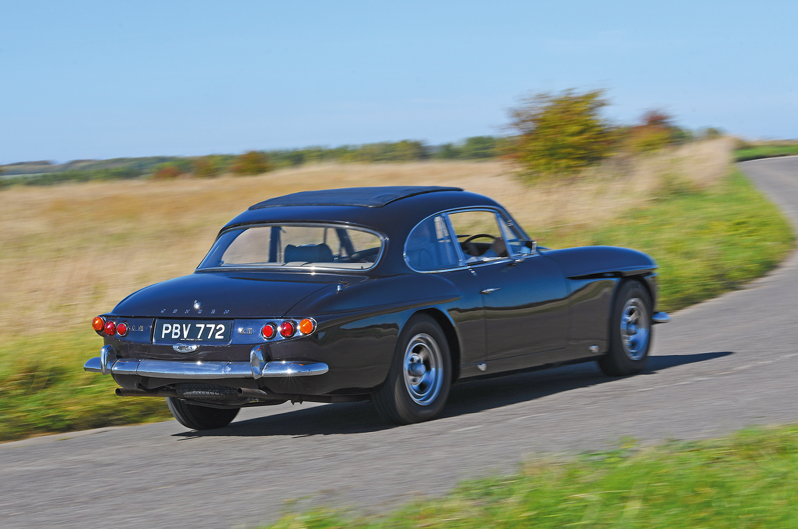 Classic & Sports Car – Transatlantic hybrids: Bristol 407, Jensen C-V8 and Gordon-Keeble GK1