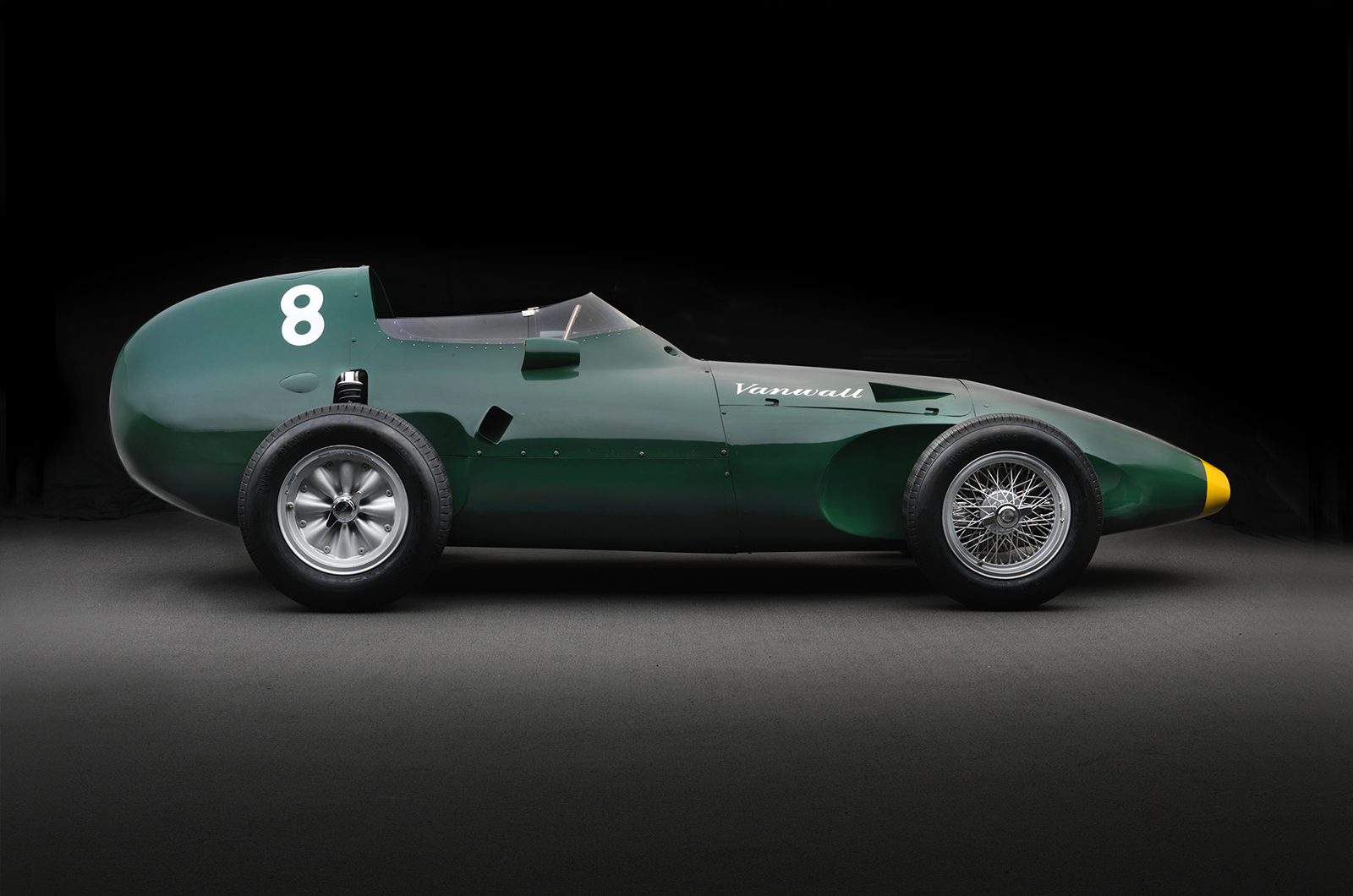 Classic & Sports Car – Vanwall’s F1 champion in continuation comeback