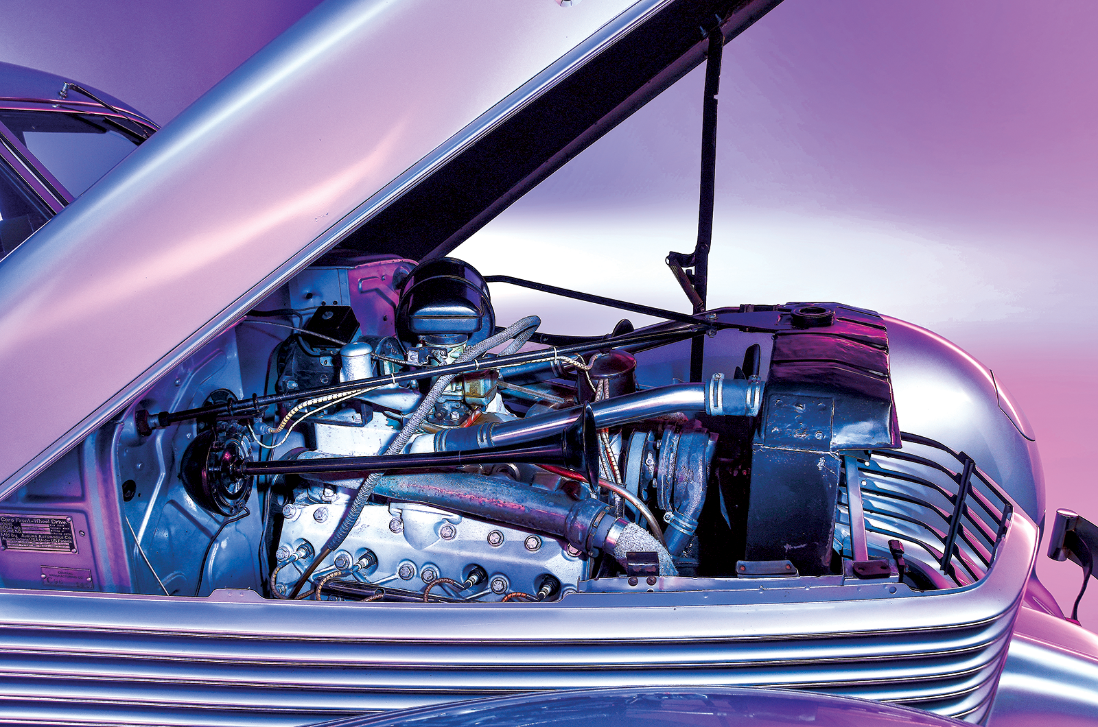 Classic & Sports Car – Cord 810: ahead of its time