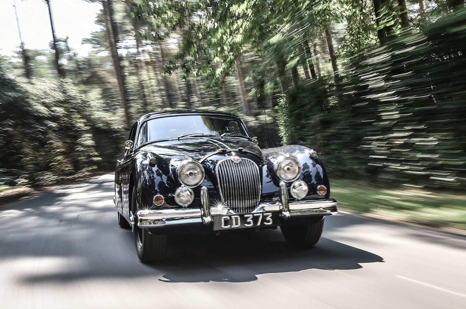 Classic & Sports Car – Jaguar XK150: the Big Cat that came home