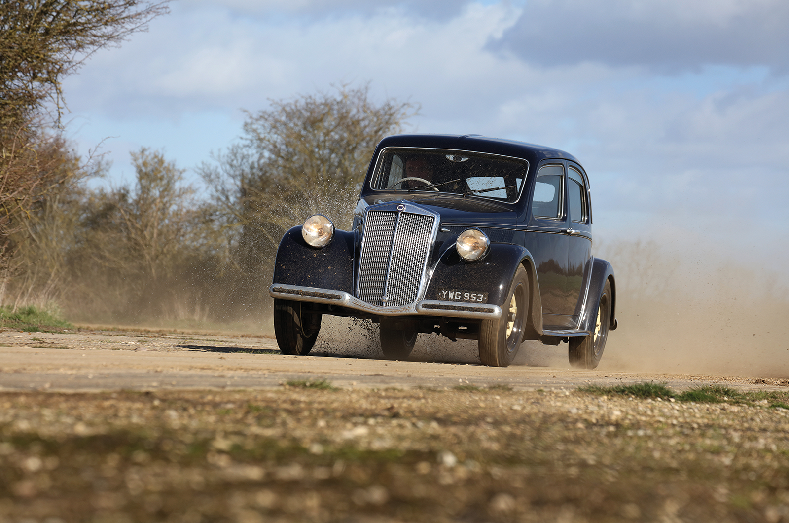 Classic & Sports Car – Going with the flow: Lancia Aprilia vs Jowett Javelin