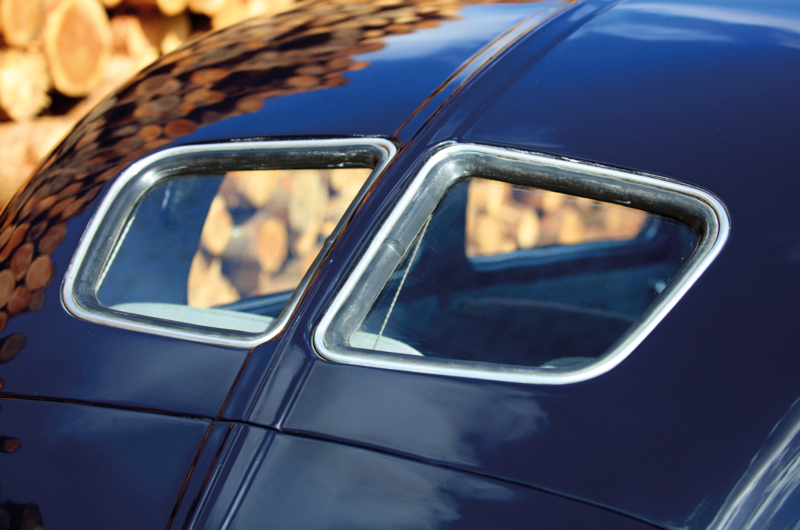 Classic & Sports Car – Going with the flow: Lancia Aprilia vs Jowett Javelin