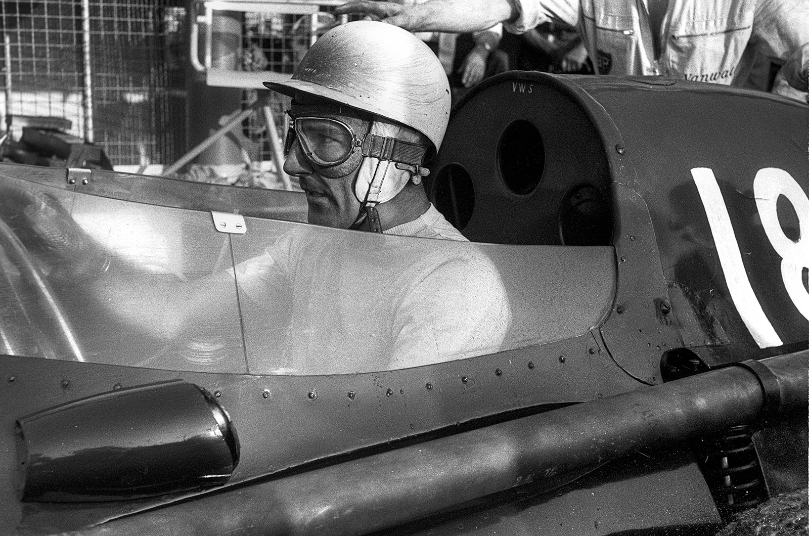 Classic & Sports Car – Remembering Sir Stirling Moss