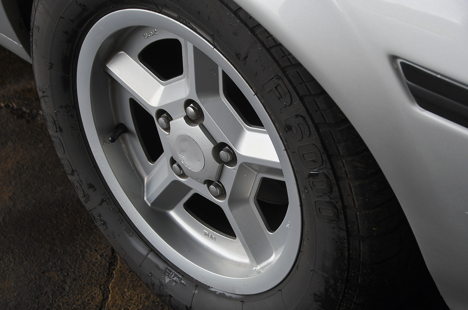 Classic & Sports Car – A question of taste: BMW 635CSi vs Jaguar XJ-S vs Bitter SC