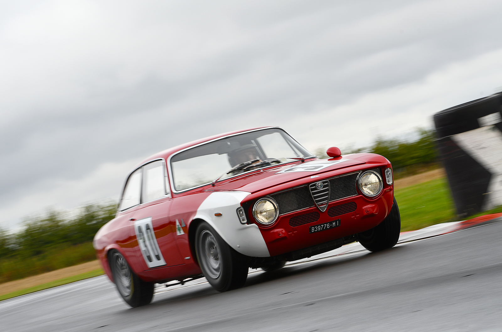 Classic & Sports Car – Driving Jochen Rindt’s Alfa Romeo GTA