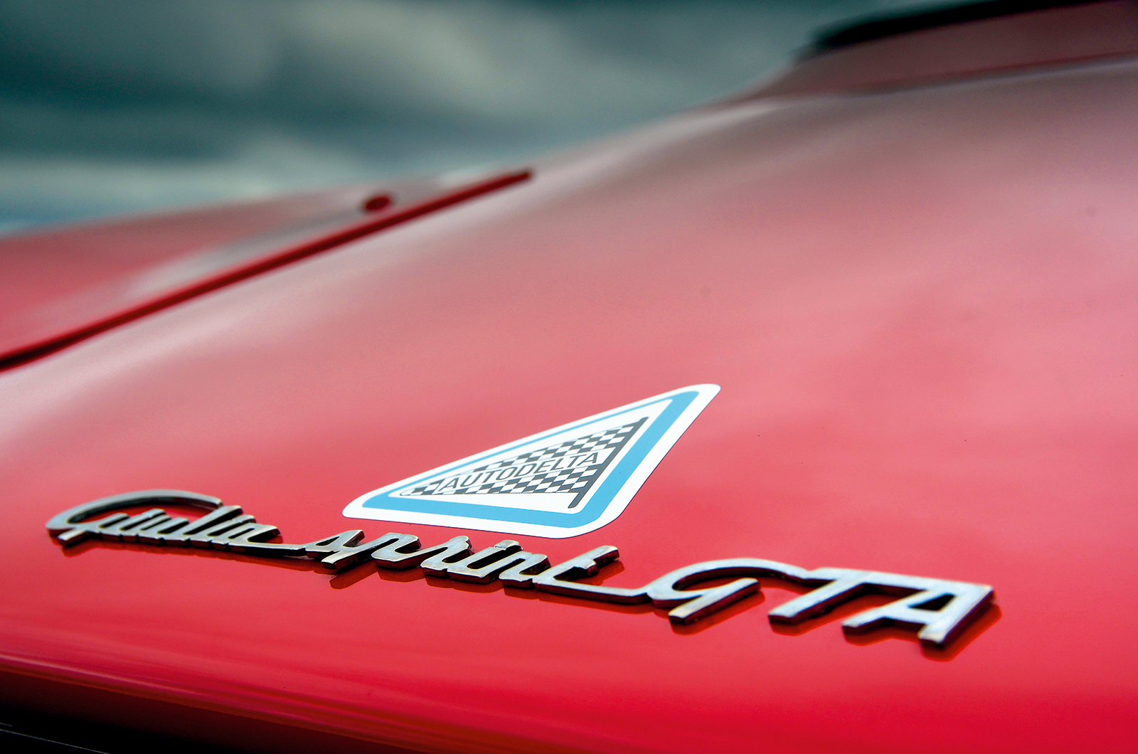 Classic & Sports Car – Driving Jochen Rindt’s Alfa Romeo GTA