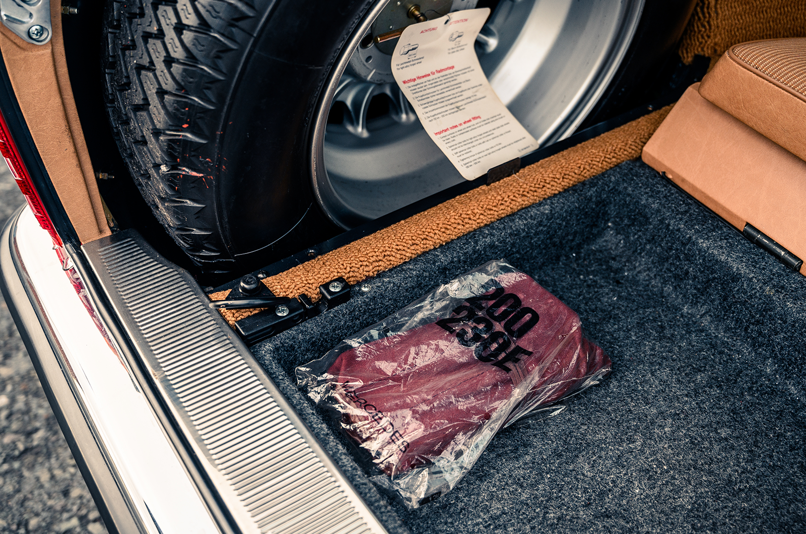 Classic & Sports Car – How Britain nearly missed Mercedes’ brilliant 230TE