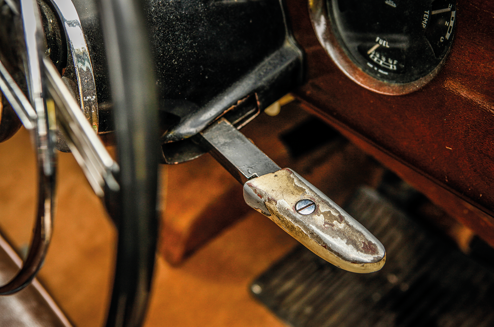 Classic & Sports Car – A touch of class: Sunbeam MkIII vs Singer Hunter