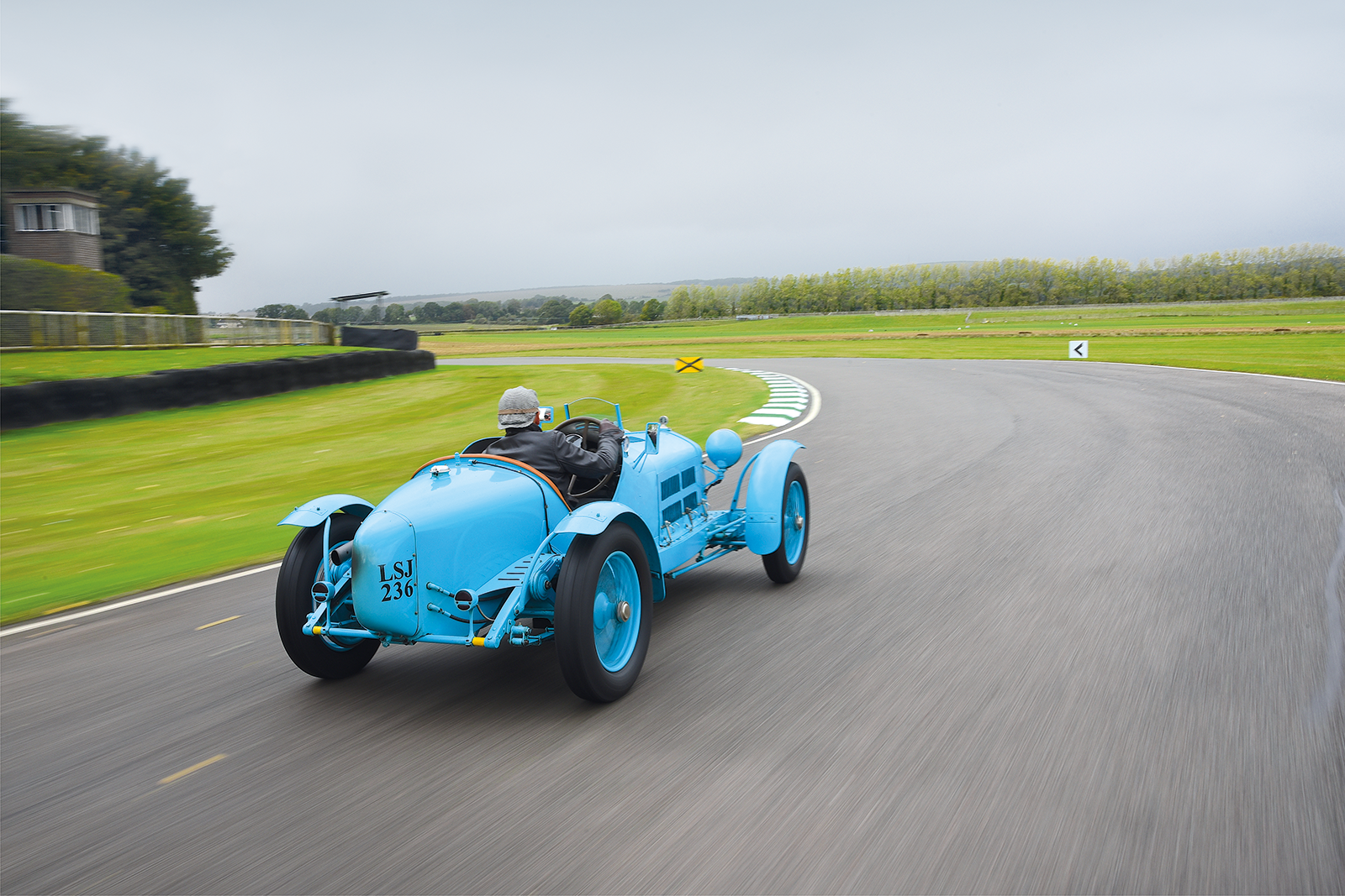 Classic & Sports Car – Dream drive in a mighty Alfa Romeo Monza