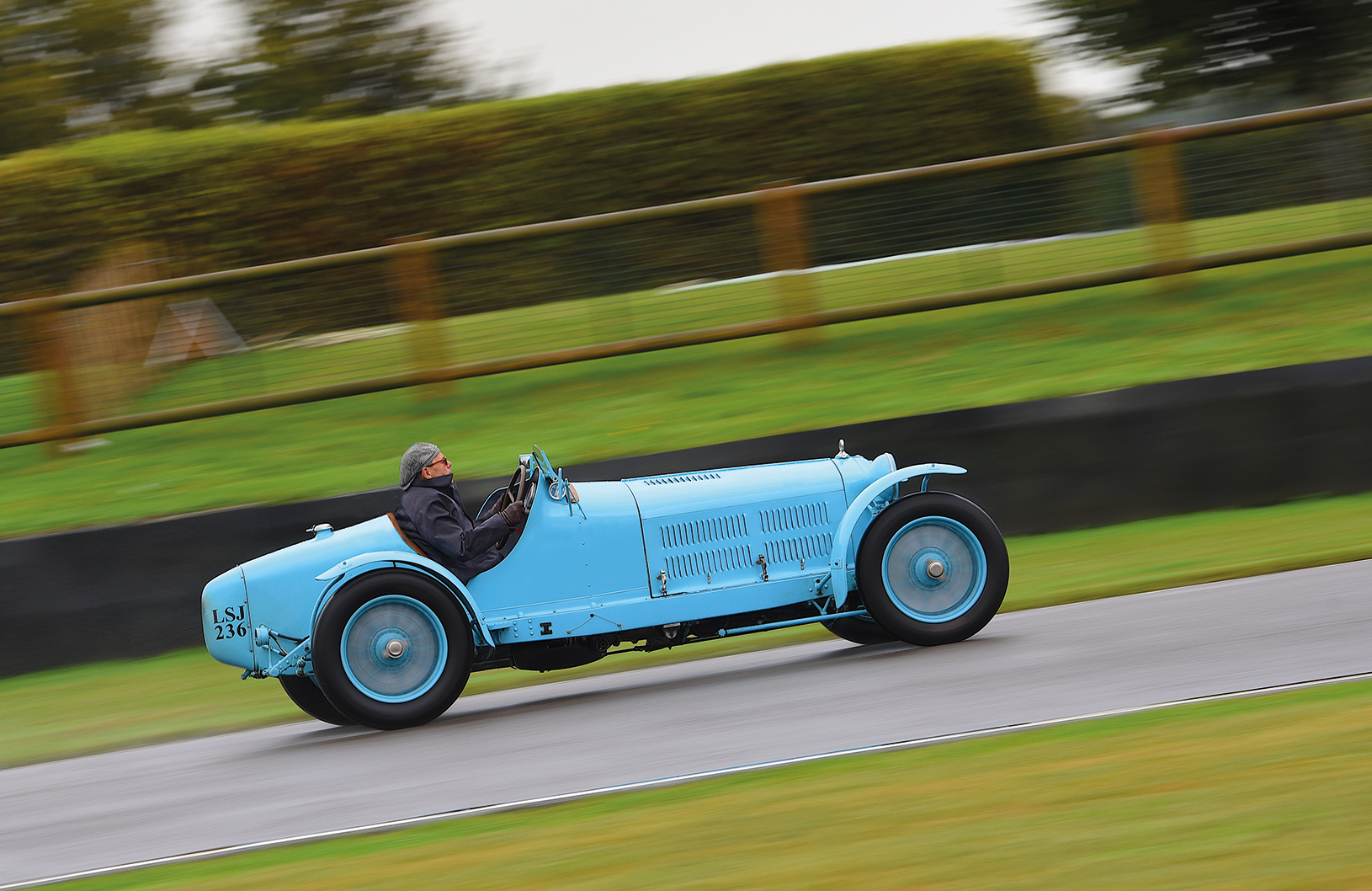 Classic & Sports Car – Dream drive in a mighty Alfa Romeo Monza