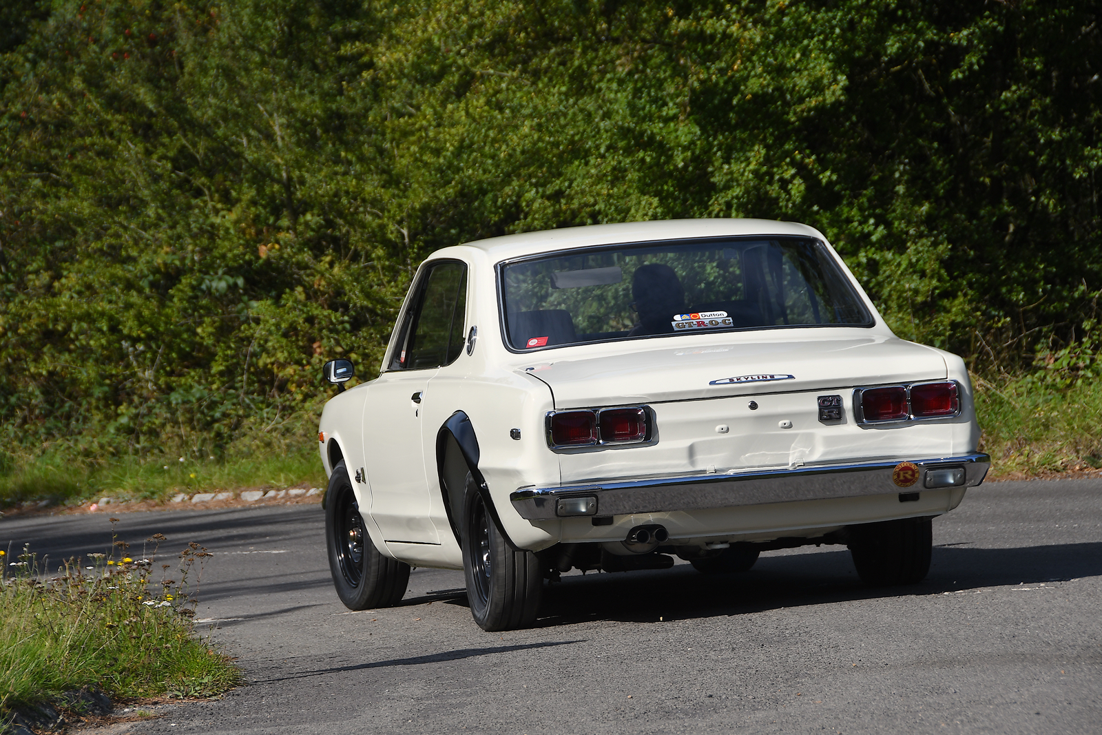 Classic & Sports Car – Pacific reunion: Nissan Skyline GT-R vs Pontiac Tempest Le Mans GTO