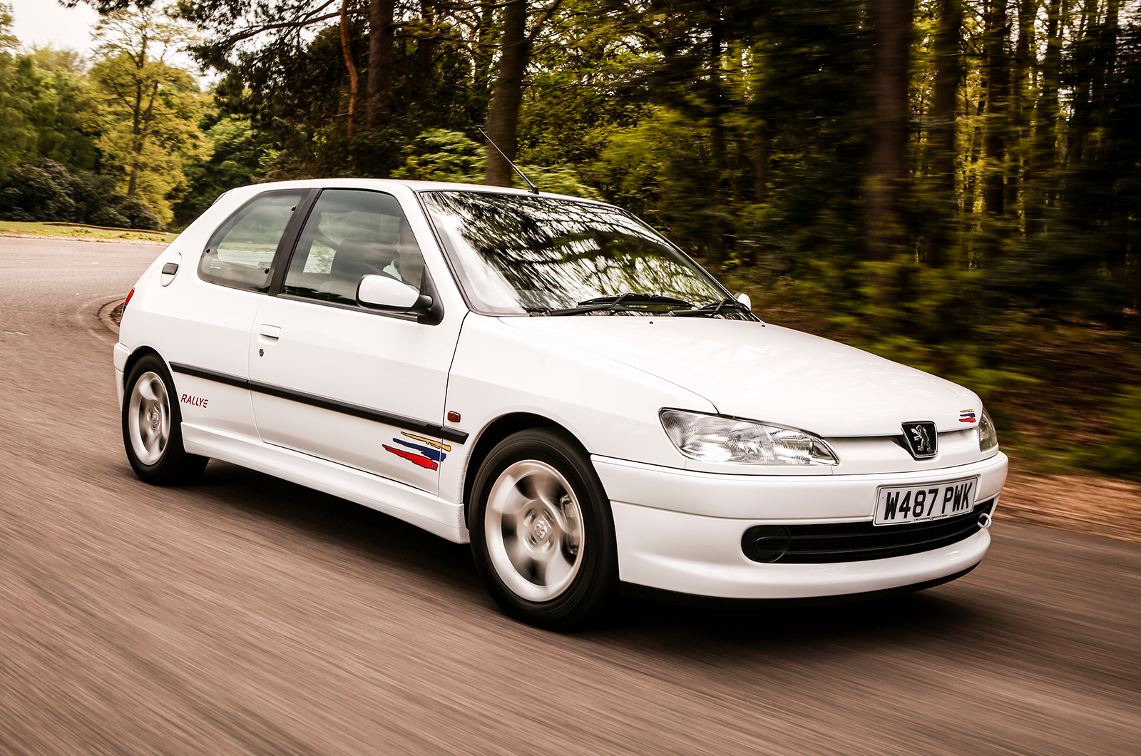 Classic & Sports Car – Feisty four-pots: Peugeot 306 Rallye vs Honda Integra Type R vs Ford Racing Puma