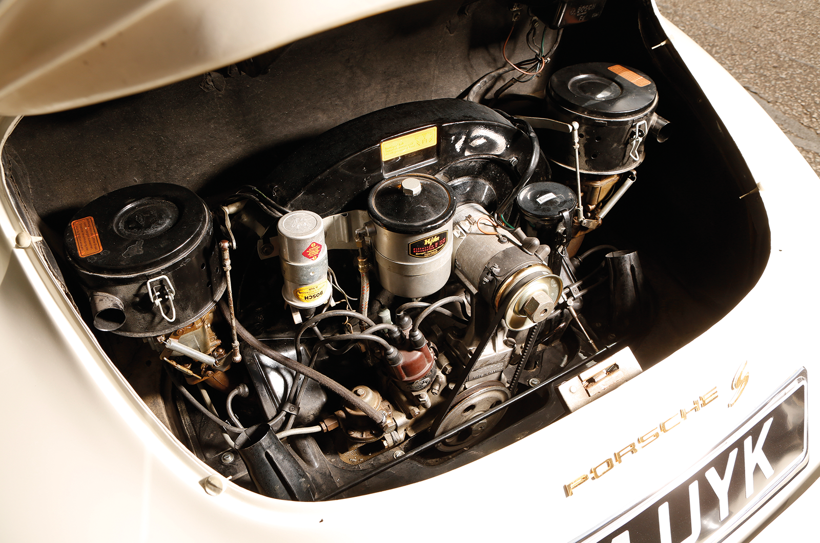 Classic & Sports Car – Little gems: Alfa Romeo vs MG vs Lotus vs Porsche