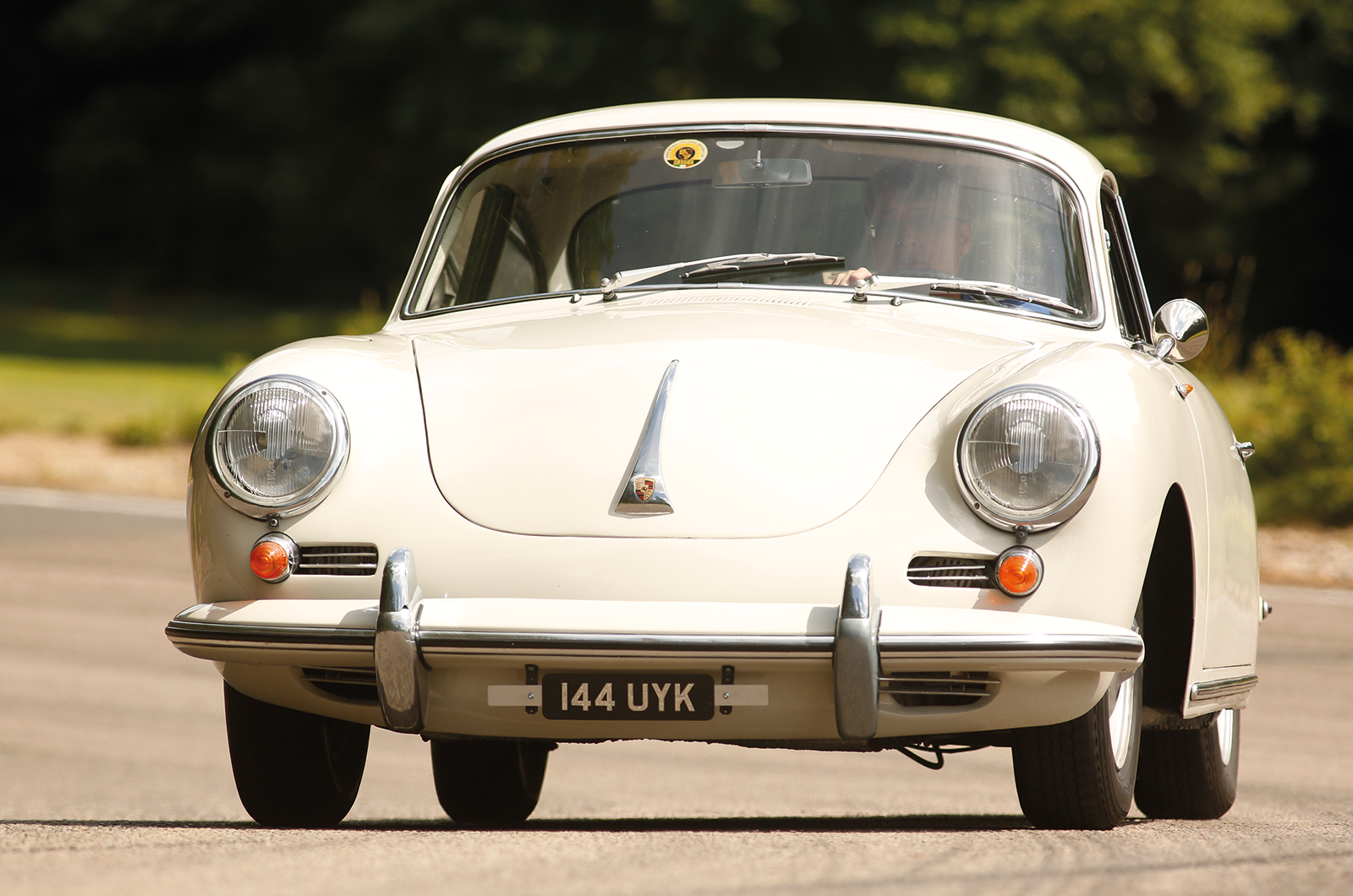 Classic & Sports Car – Little gems: Alfa Romeo vs MG vs Lotus vs Porsche