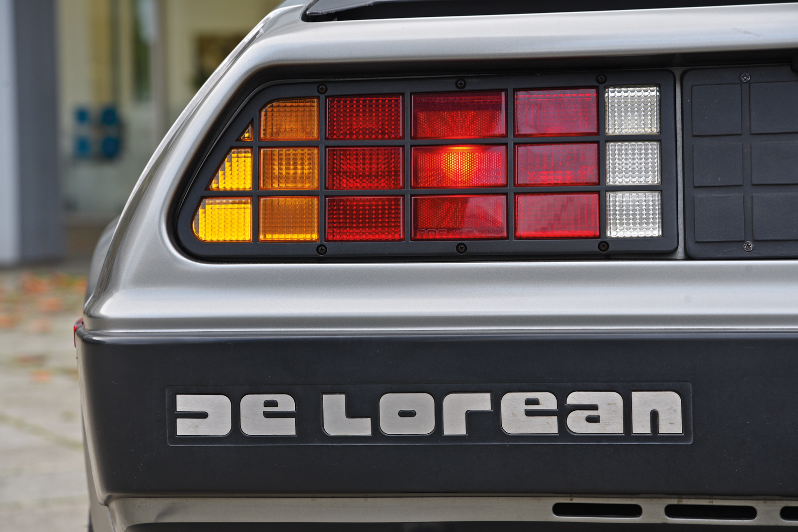 Classic & Sports Car – Future shockers: De Lorean DMC-12 and Bricklin SV-1