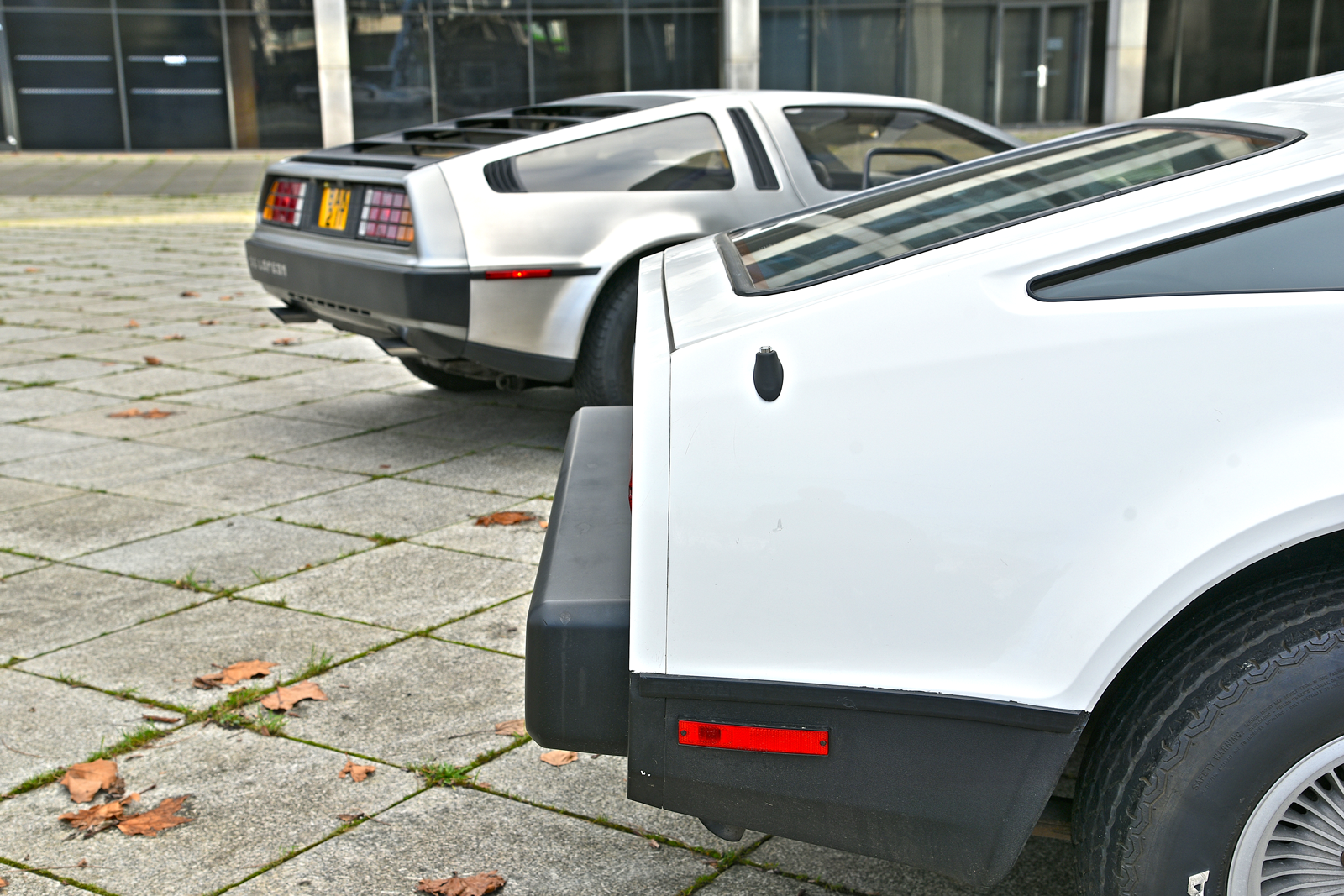 Classic & Sports Car – Future shockers: De Lorean DMC-12 and Bricklin SV-1