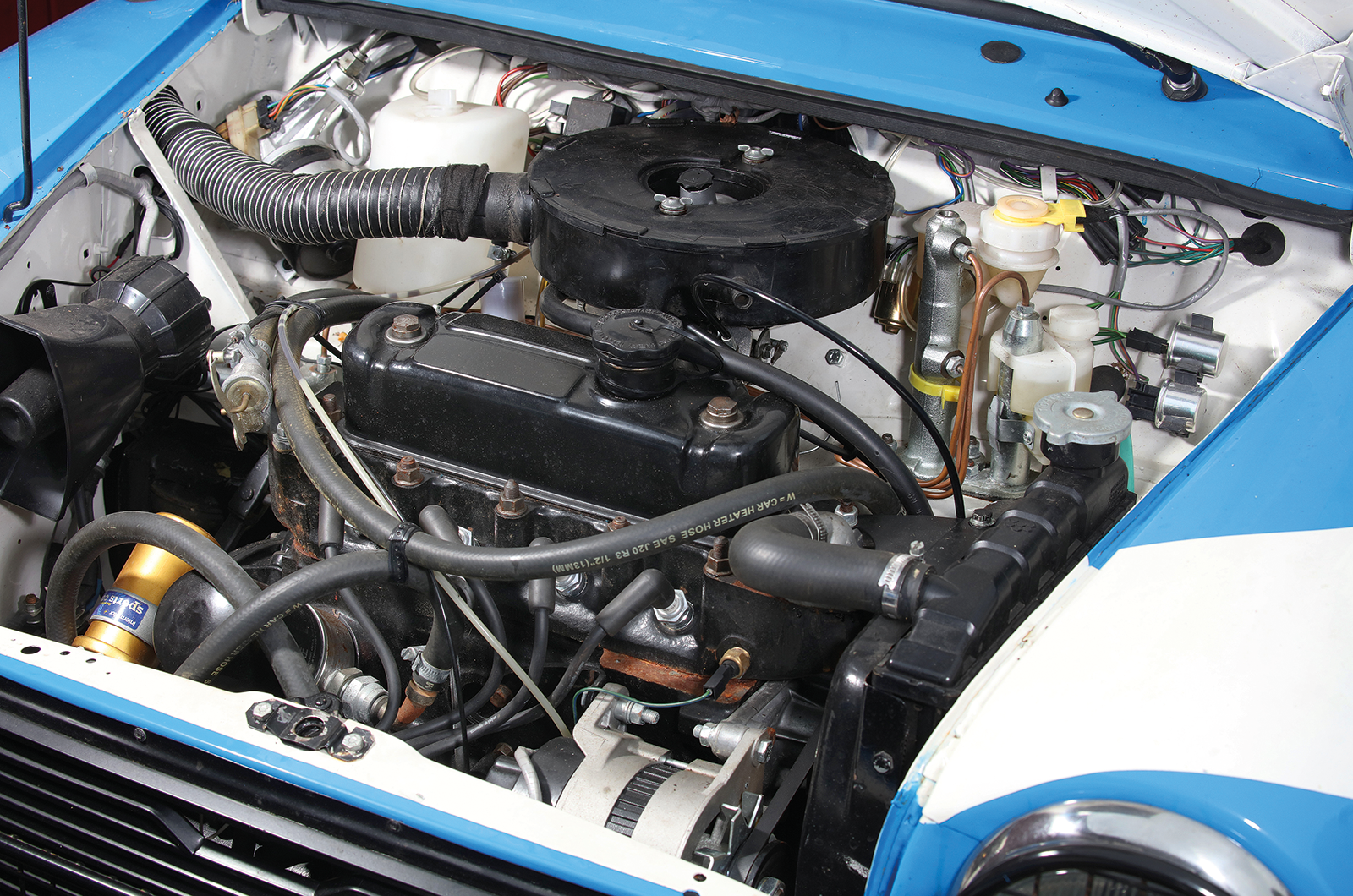 Classic & Sports Car – 60,000 miles around the world in Minis