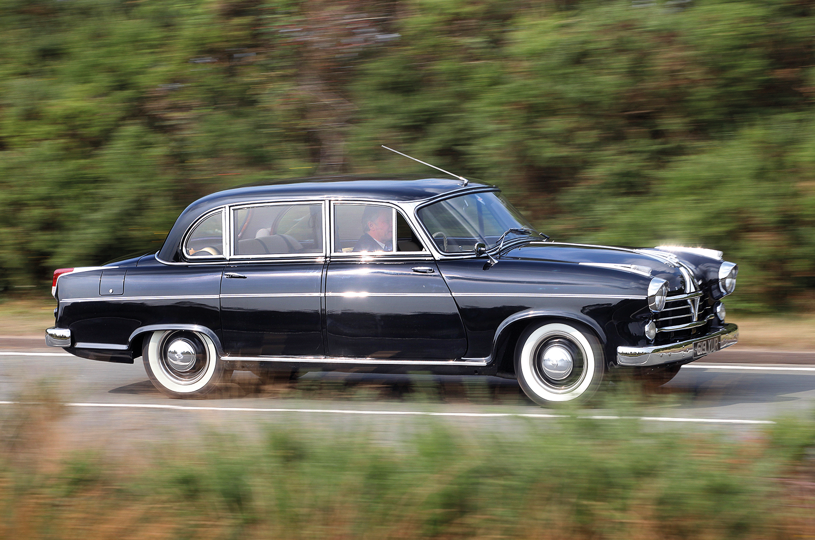 Classic & Sports Car – Some diamonds aren’t forever: Borgward Hansa 2400 Pullman