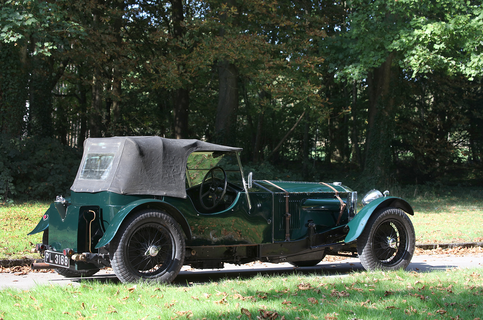 Classic & Sports Car – Driving Donald Healey’s Monte-winning Invicta Low Chassis