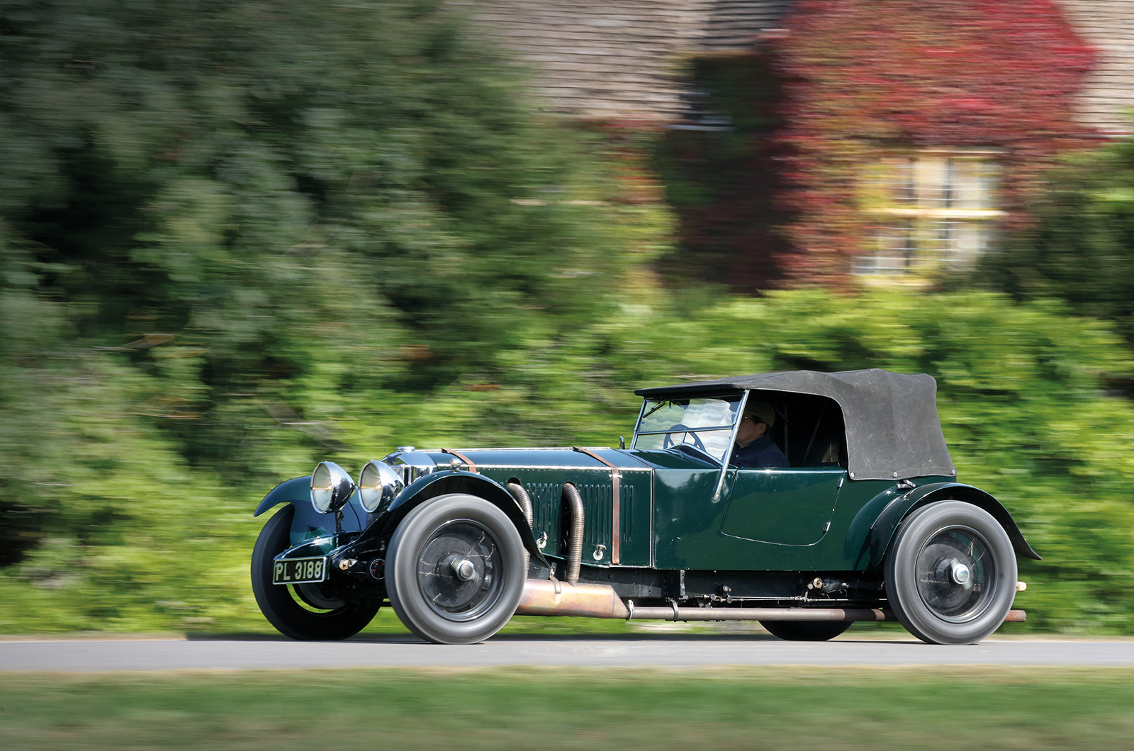 Classic & Sports Car – Driving Donald Healey’s Monte-winning Invicta Low Chassis