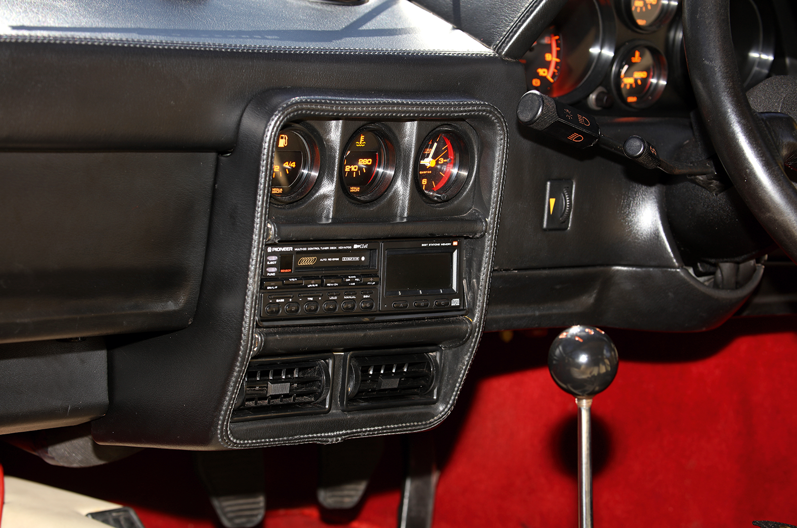 Classic & Sports Car – Attention to detail: Ferrari 328GTB restoration