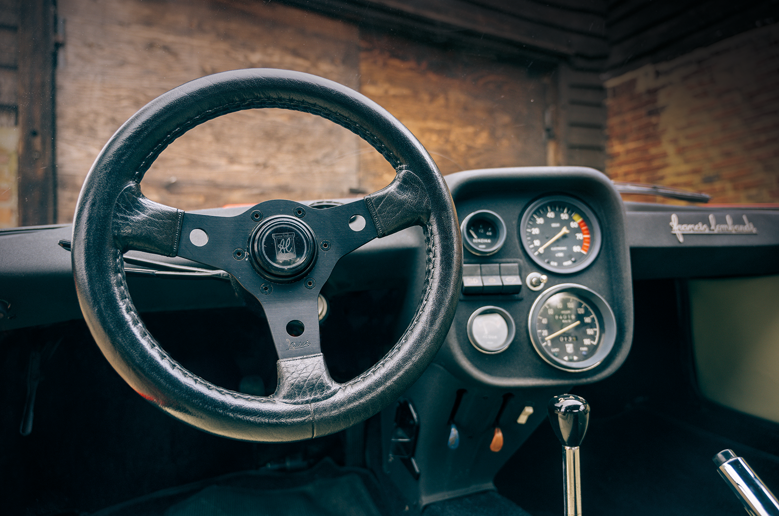 Classic & Sports Car – Lombardi Grand Prix: supercar in miniature