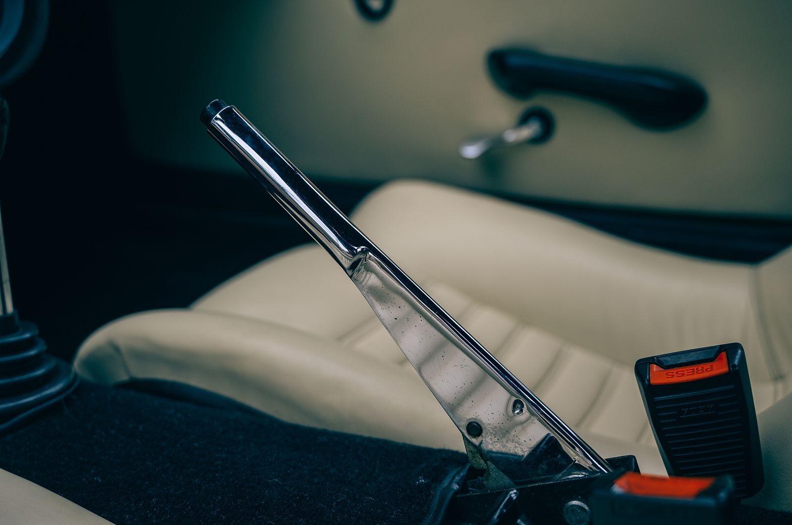 Classic & Sports Car – Lombardi Grand Prix: supercar in miniature