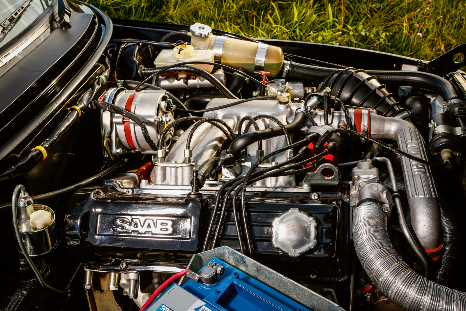 Classic & Sports Car – Wild bunch: Saab 99 vs Porsche 911 vs BMW 2002