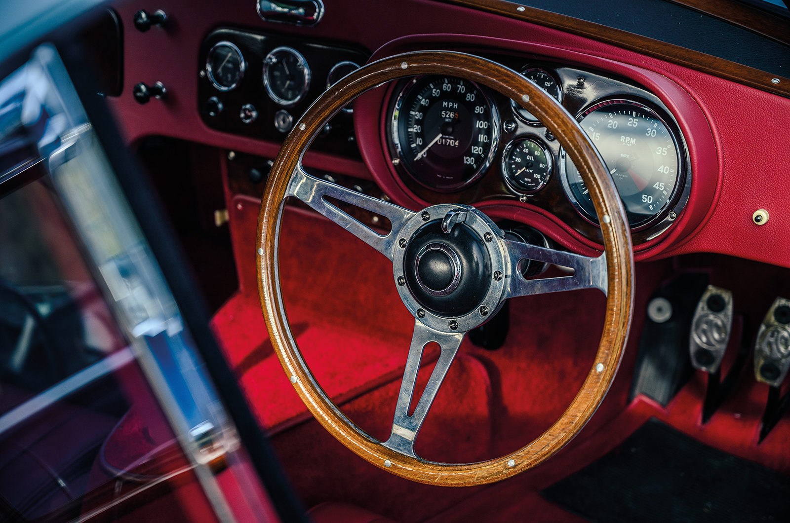 Classic & Sports Car – Grand tourer supertest: AC Aceca vs Aston Martin DB2 Vantage vs Bristol 404 vs Lancia Aurelia B20 GT