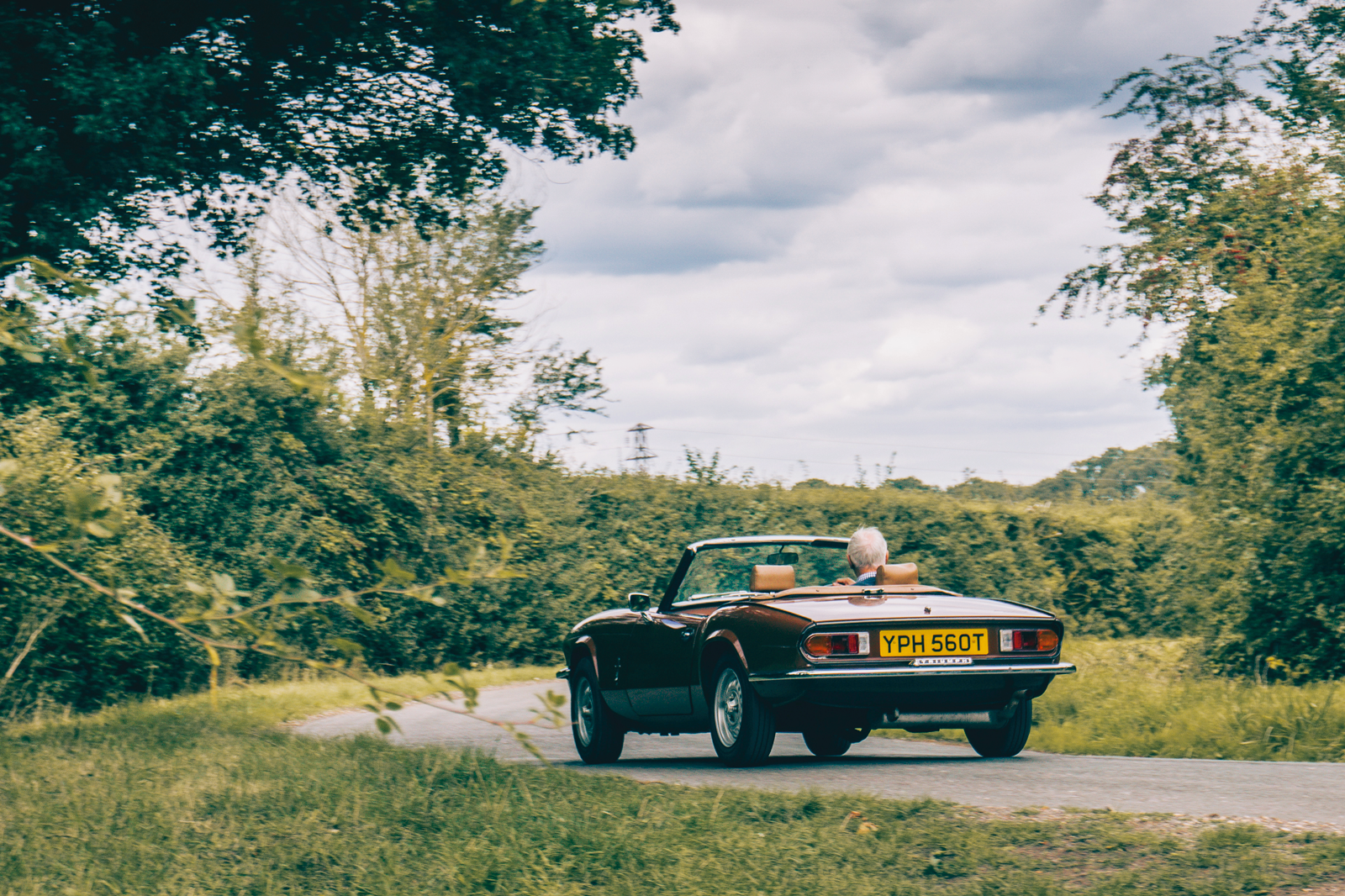 Classic & Sports Car – Shared heart: MG Midget 1500 vs Triumph Spitfire 1500