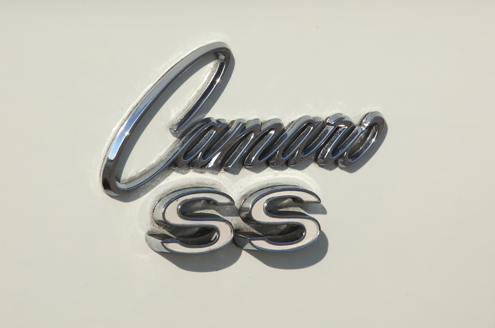 Classic & Sports Car – Muscle-car shoot-out: Chevrolet Camaro SS 396 Indy Pace Car vs Shelby GT500 Cobra Jet