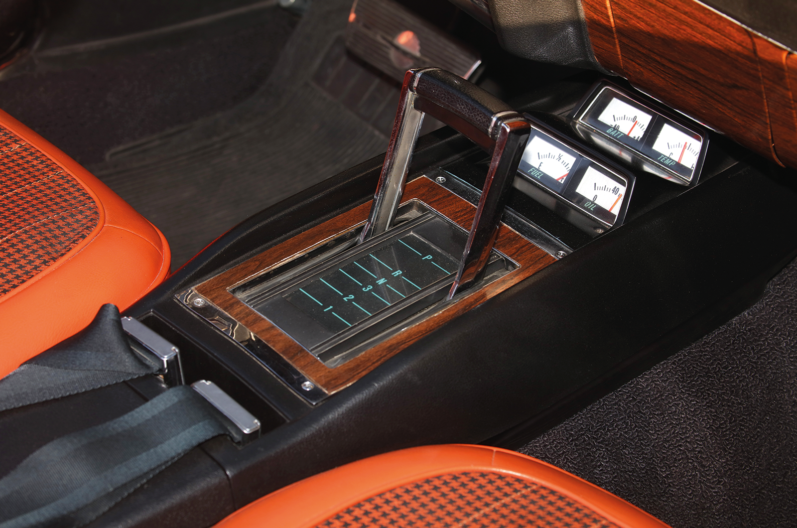 Classic & Sports Car – Muscle-car shoot-out: Chevrolet Camaro SS 396 Indy Pace Car vs Shelby GT500 Cobra Jet