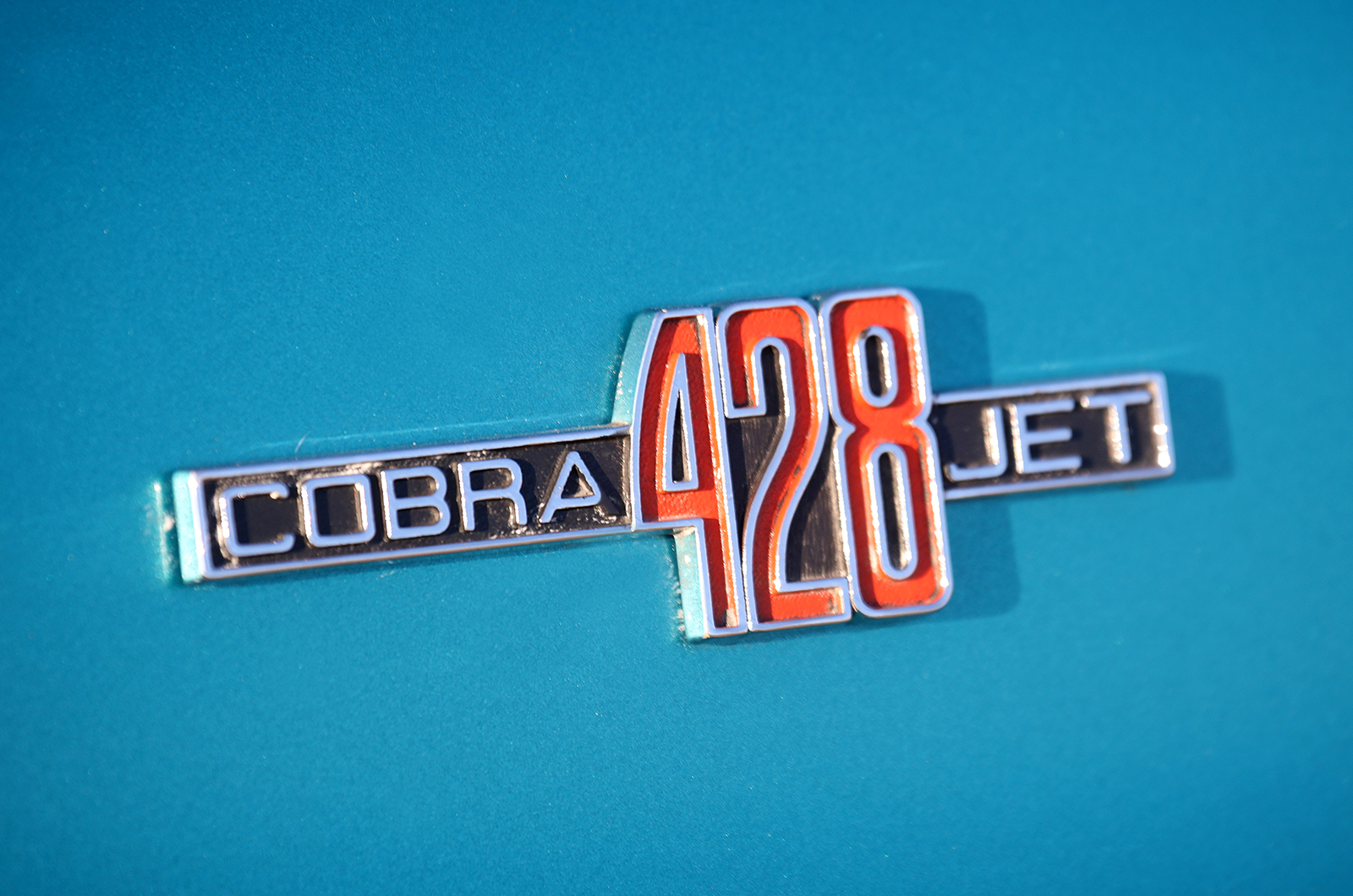 Classic & Sports Car – Muscle-car shoot-out: Chevrolet Camaro SS 396 Indy Pace Car vs Shelby GT500 Cobra Jet