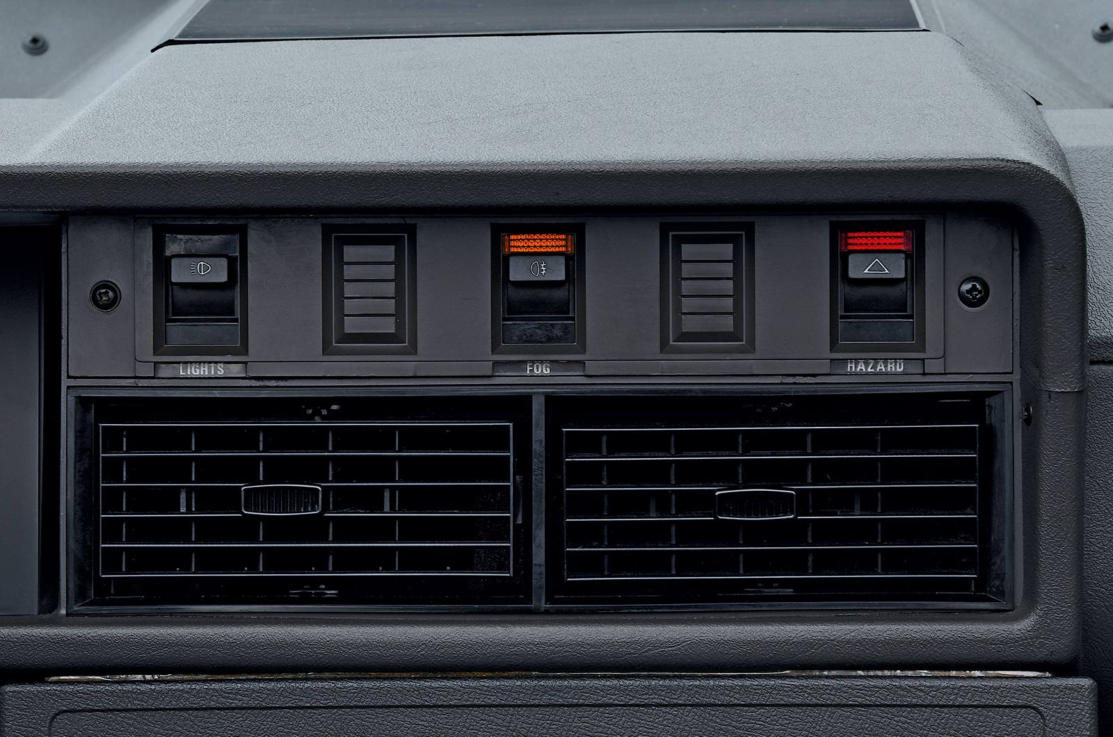 Classic & Sports Car – Triumph TR8: promise unfulfilled