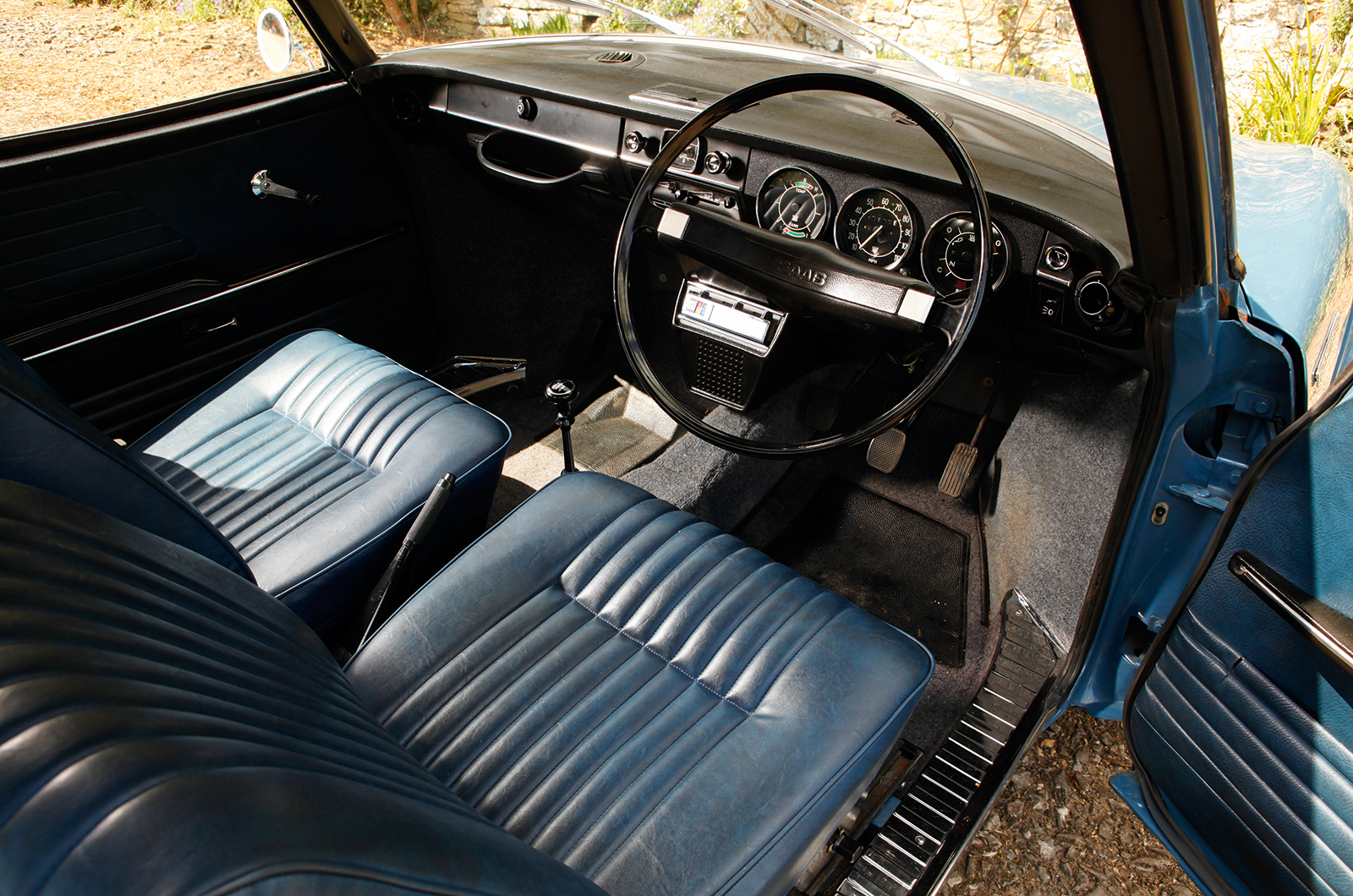 Classic & Sports Car – From the left field: Citroën CX vs Lancia Beta vs Princess vs Saab 99