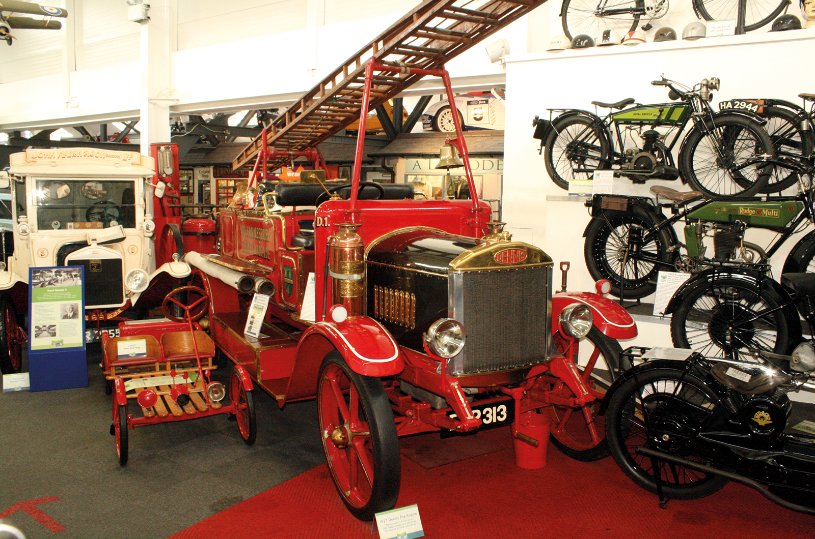 Classic & Sports Car – Classic shrine: Lakeland Motor Museum