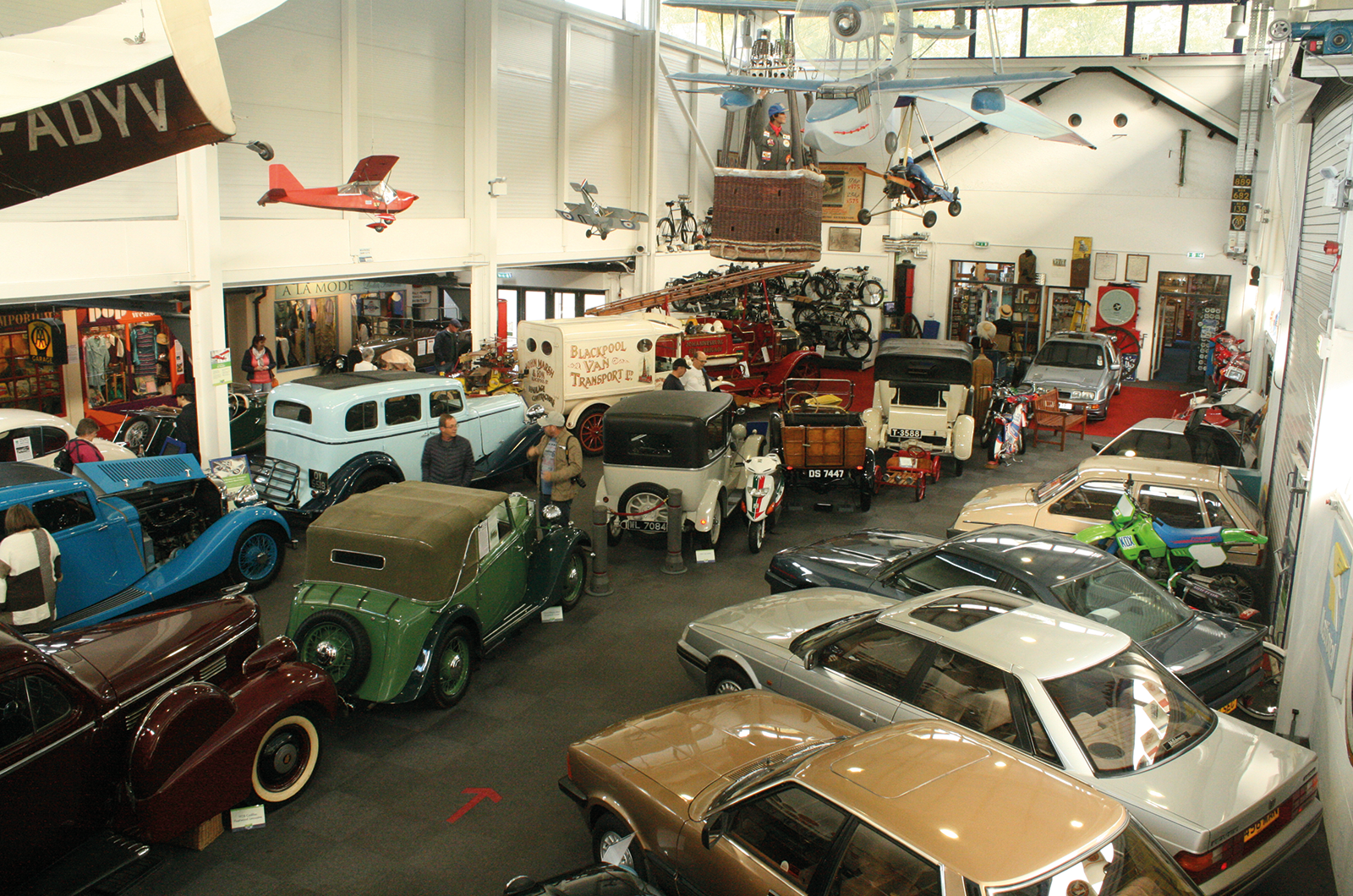Classic & Sports Car – Classic shrine: Lakeland Motor Museum