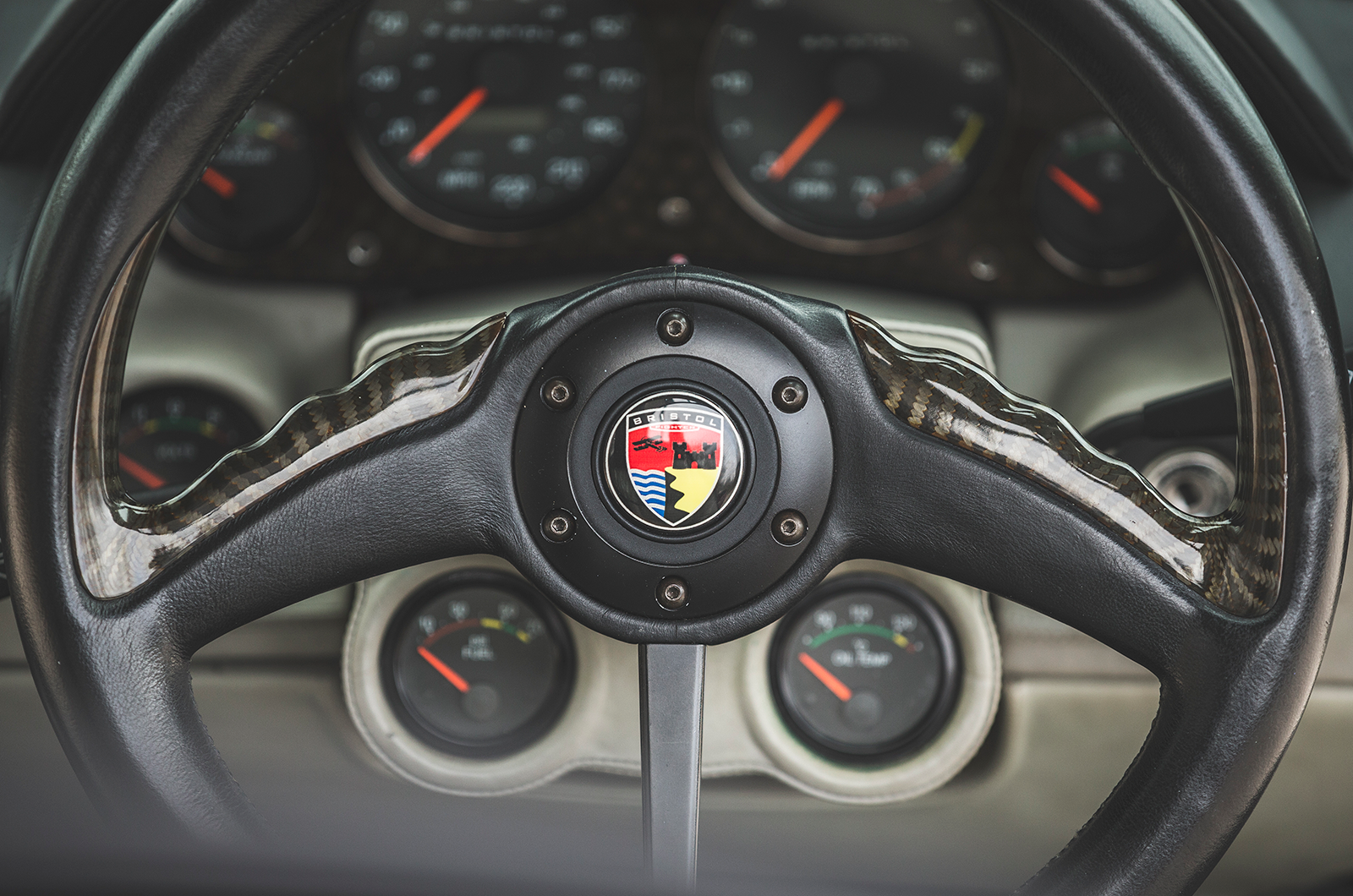 Classic & Sports Car – Double centurions: Mercedes-Benz SLR McLaren vs Bristol Fighter