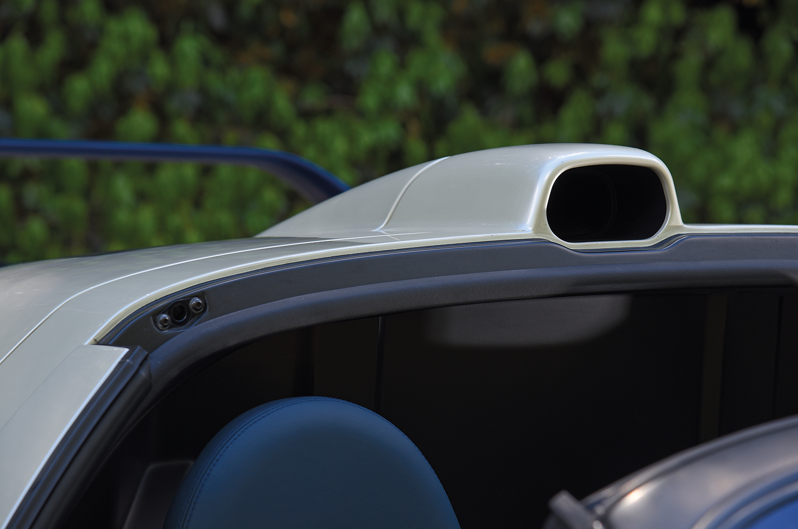 Classic & Sports Car –  Is it time the Maserati MC12 emerged from its sibling’s shadow?