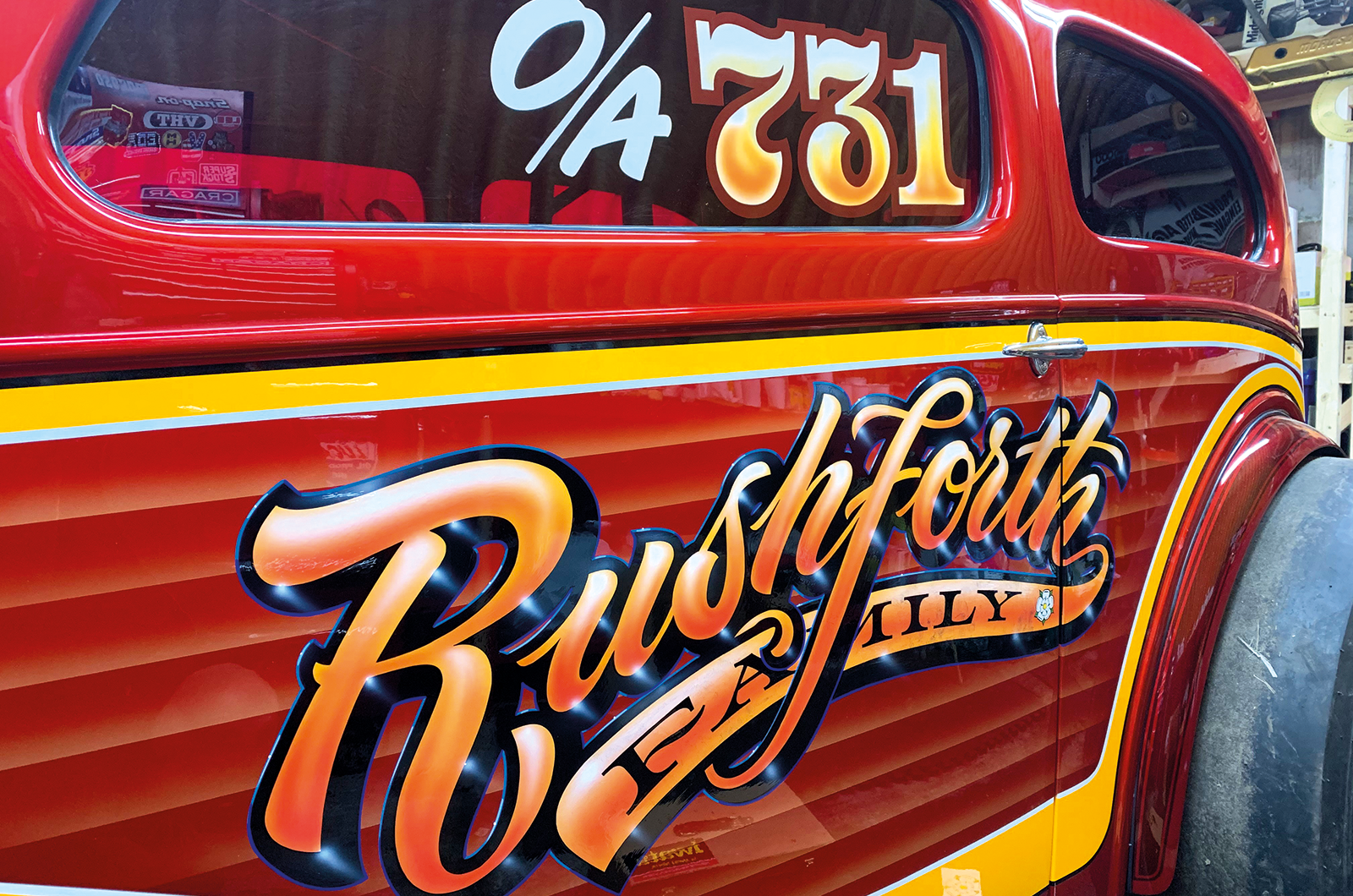 Classic & Sports Car – The specialist: Melliard’s Modern Pinstriping and Lettering