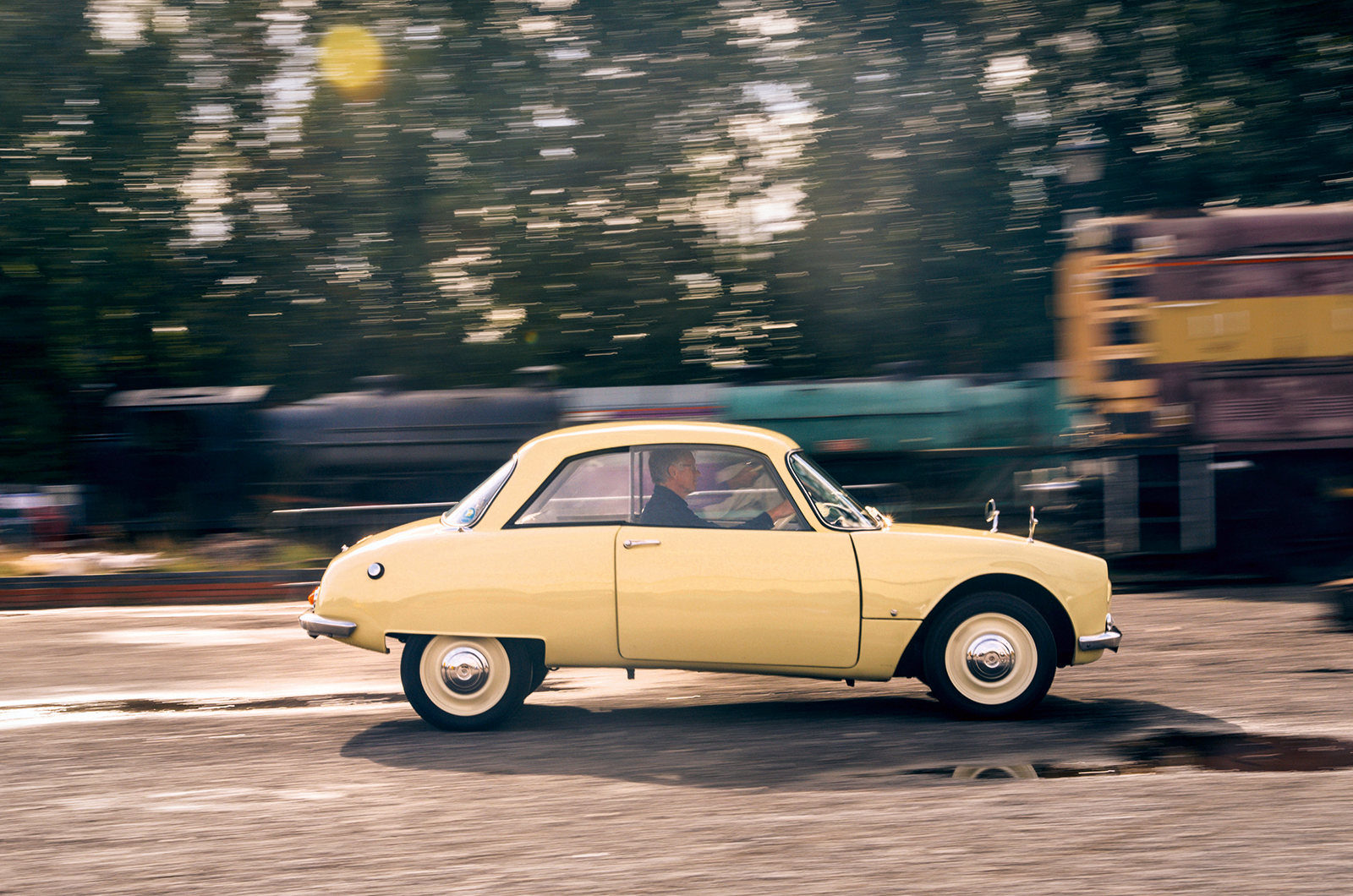 Classic & Sports Car – Wolseley Hornet vs Citroën Bijou: compacts with class