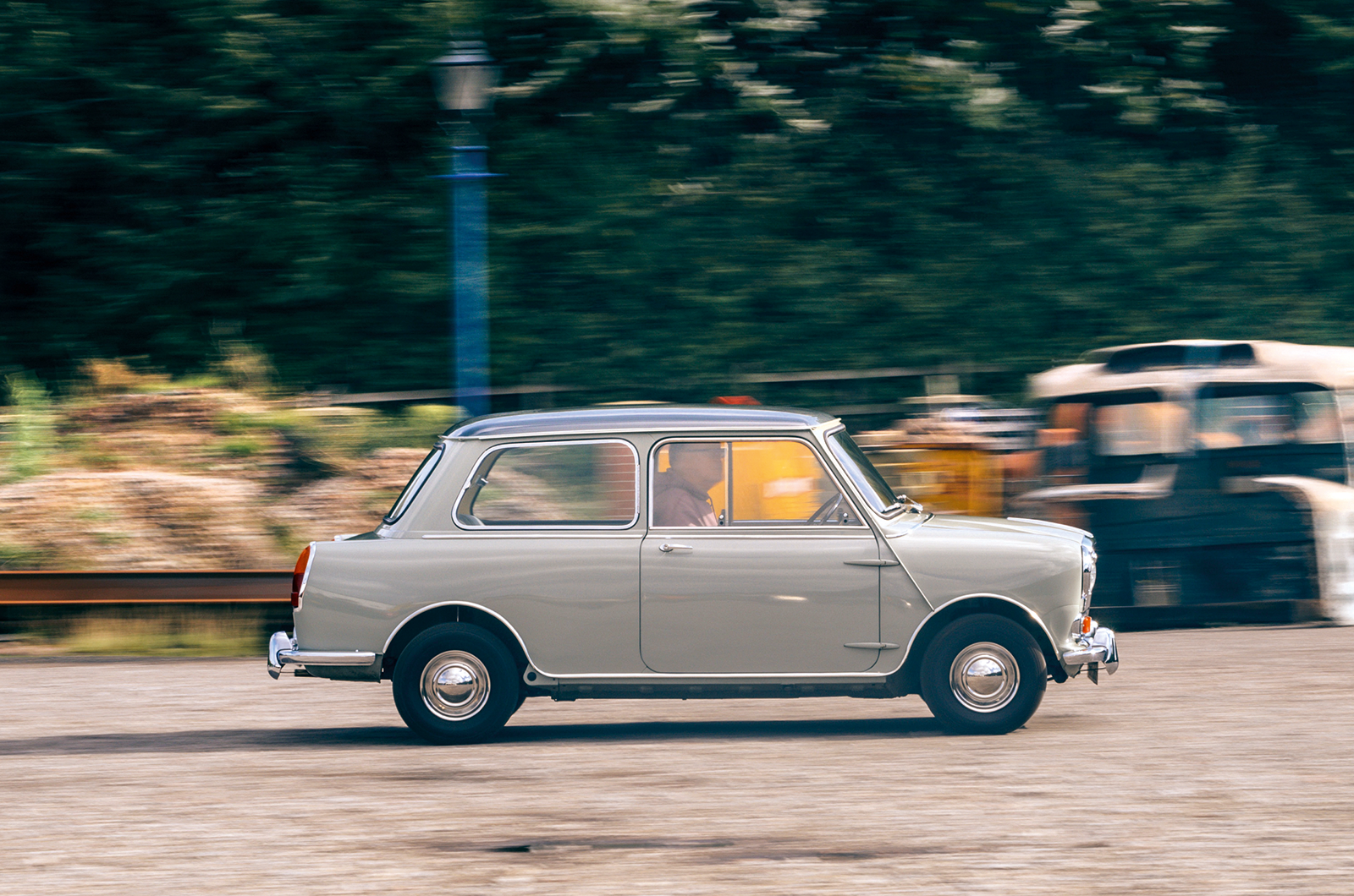 Classic & Sports Car – Wolseley Hornet vs Citroën Bijou: compacts with class
