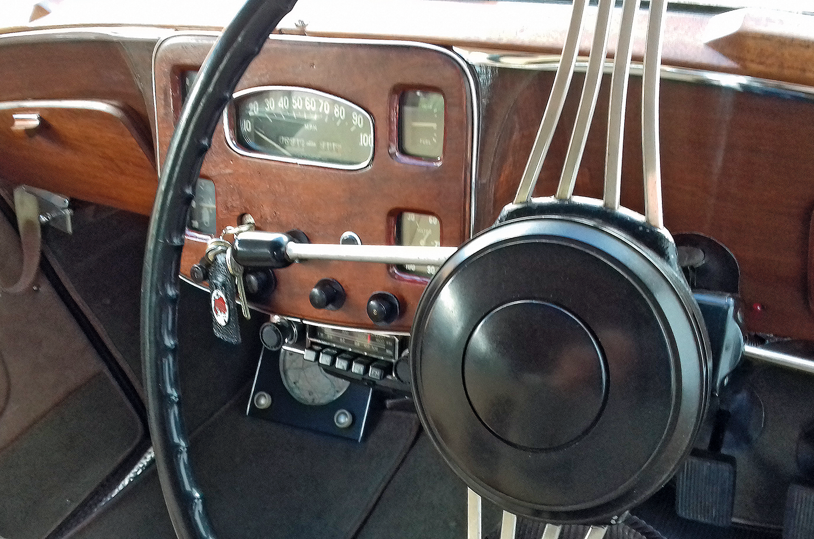 Classic & Sports Car – Your classic: Triumph Renown