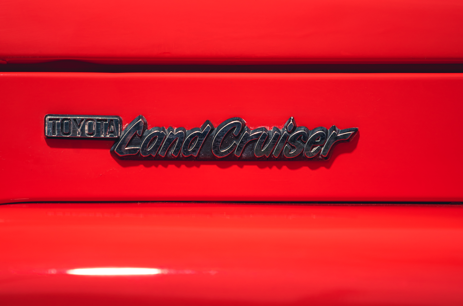 Classic & Sports Car – En vogue off road: Jeep CJ-7 vs Toyota FJ40