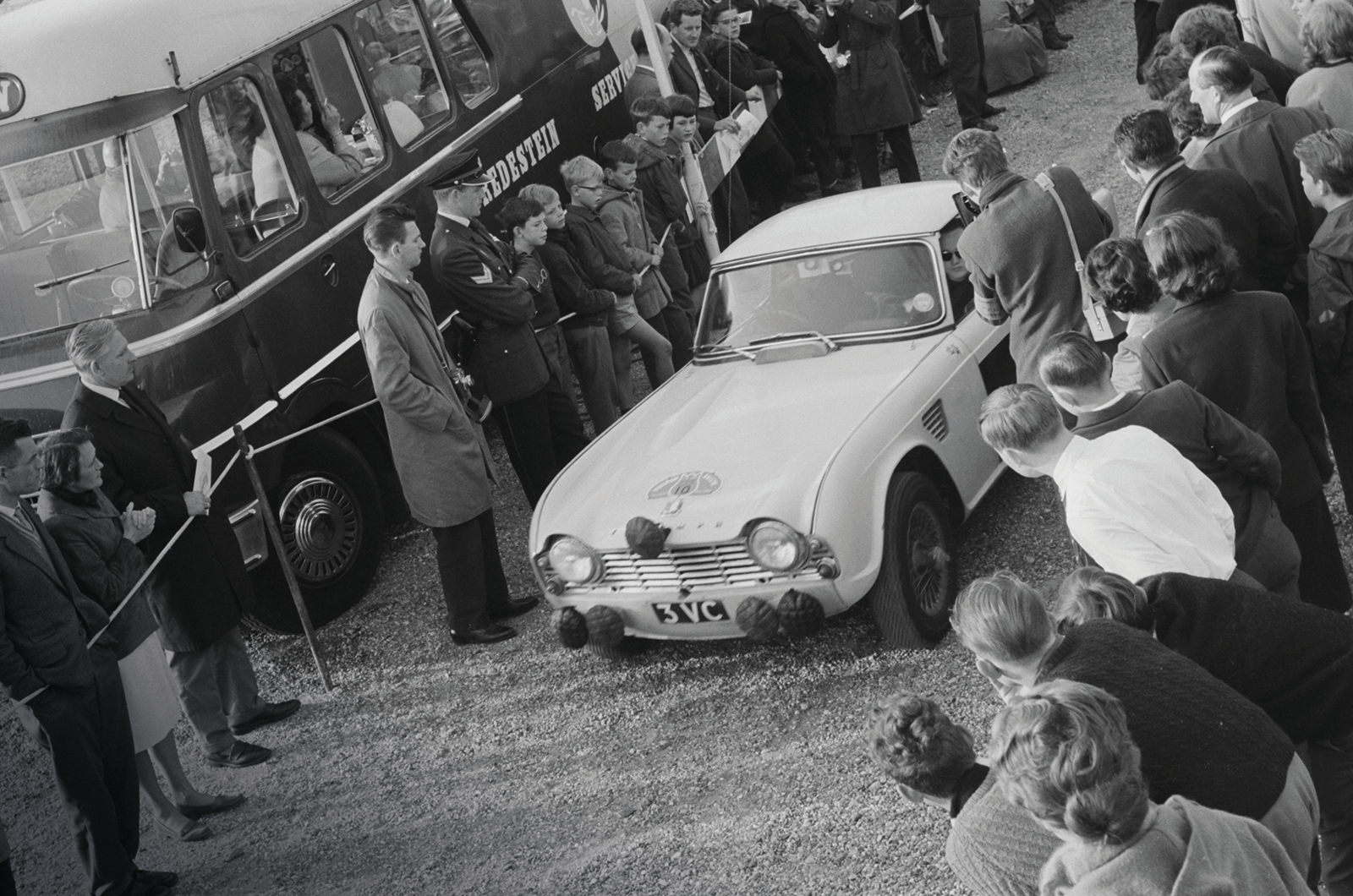 Classic & Sports Car – TR4: Triumph’s rally underdog