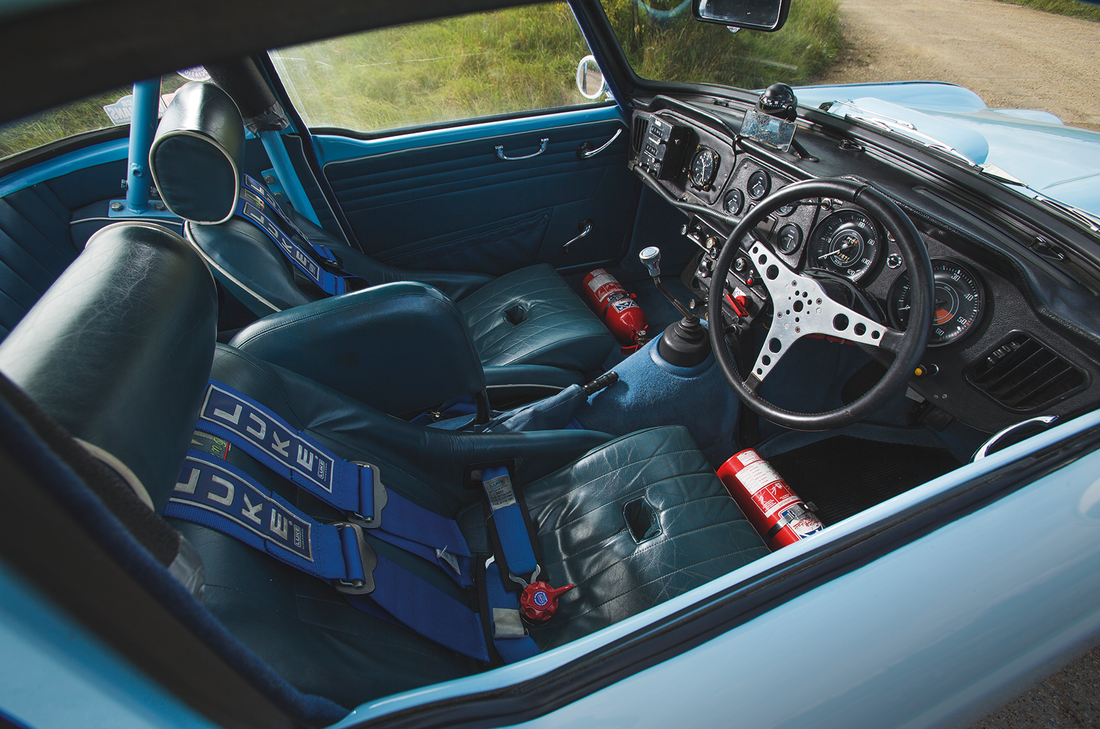 Classic & Sports Car – TR4: Triumph’s rally underdog