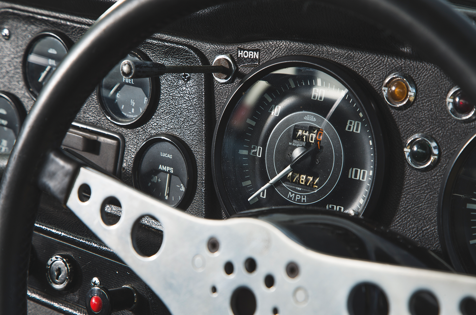 Classic & Sports Car – TR4: Triumph’s rally underdog