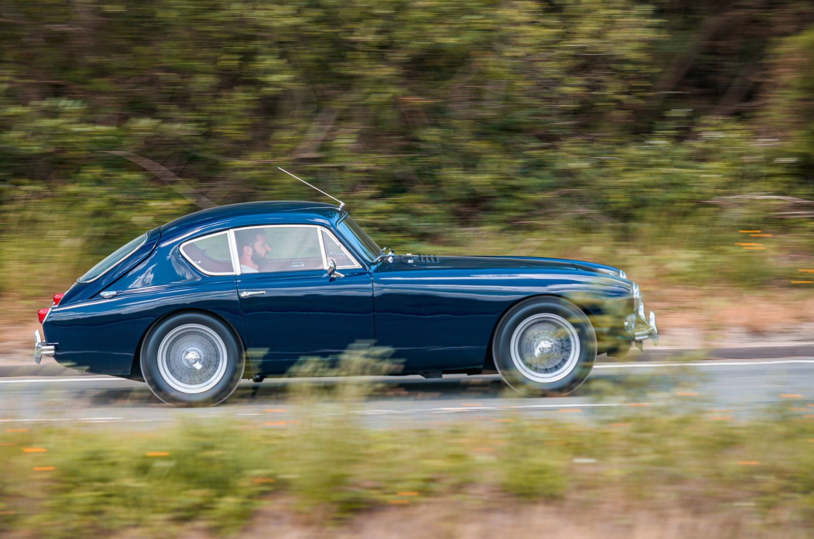 Classic & Sports Car – Life imitates art: AC Aceca vs Aston Martin DB MkIII