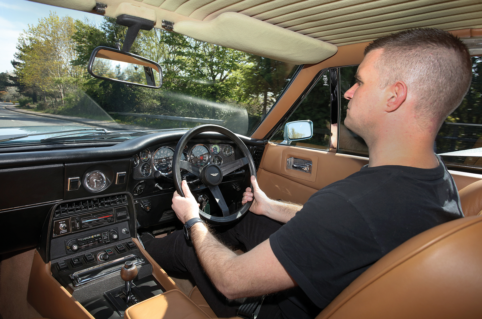 Classic & Sports Car – Buyer’s guide: Aston Martin V8/Vantage