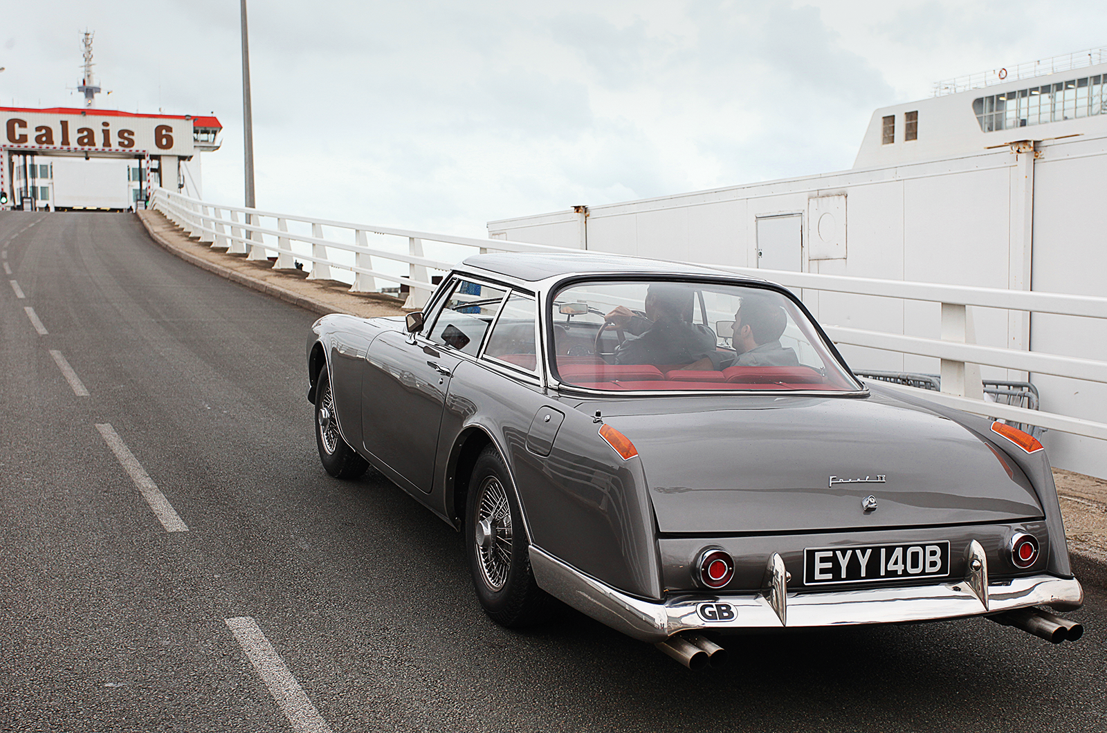 Classic & Sports Car – Falling in love again with the Facel Vega Facel II